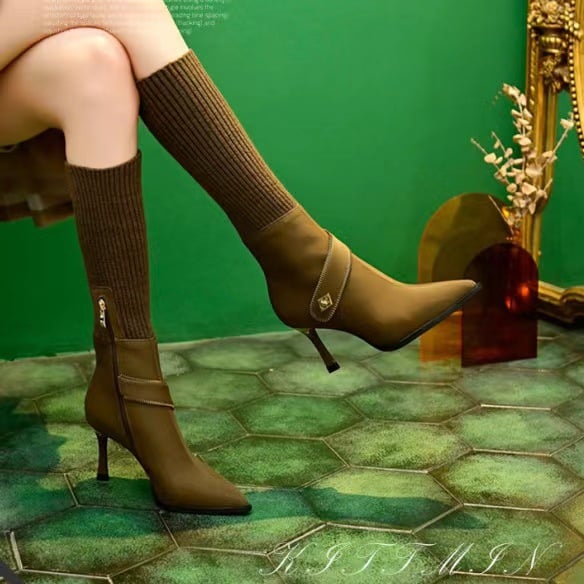 winter new Korean temperament fine heel pointed female boots high-heeled fashion boots