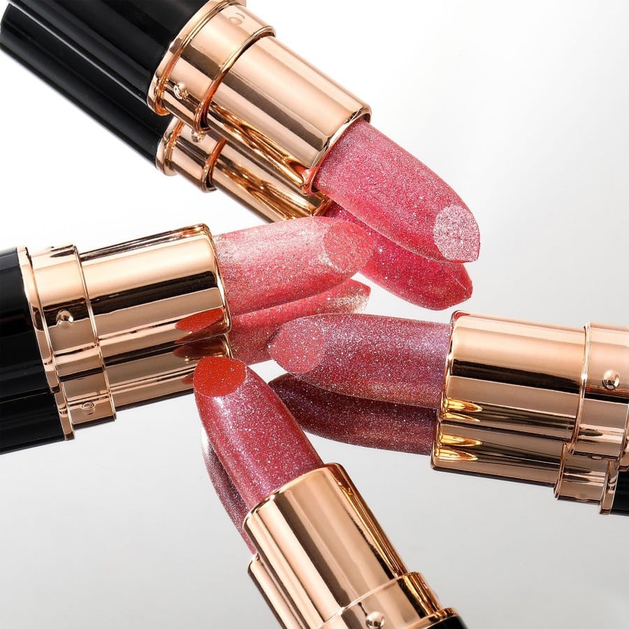 🔥Lip Gloss Diamond Waterproof Glitter Lipstick🔥