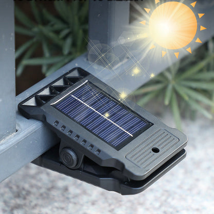 🔥 BUY 2 GET 1 FREE☀️Solar Clip Light With Motion Sensor🏡