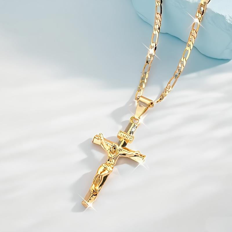✝️ Gold Crucifix Necklace – Detailed INRI Motif, Adjustable Figaro Chain & Hypoallergenic Finish 💛