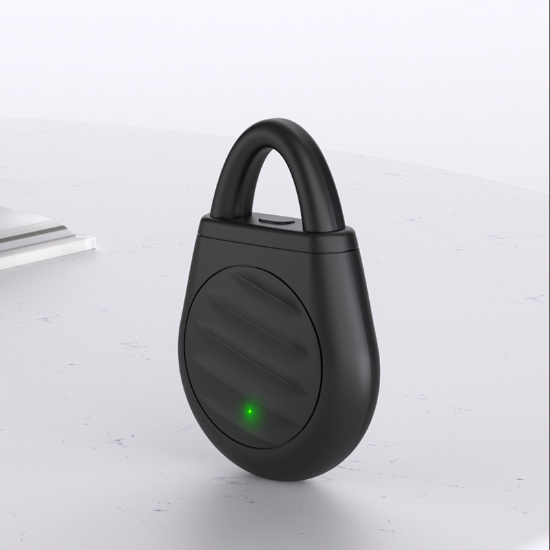 🔥Buy 3 get 2 free！🐦No more trouble from birds, beasts and locusts！Portable Ultrasonic Bird Repellent Keychain