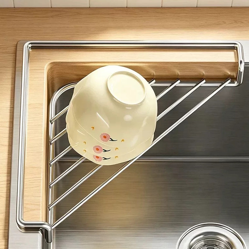 🧽 No More Slimy Sponges – Stainless Steel Corner Rack with Fast-Drain Tray. Keeps Counters Dry. UK Stock